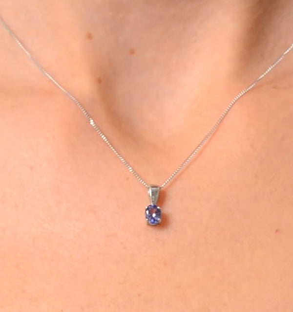 Tanzanite 5 x 4mm 18K White Gold Pendant Necklace